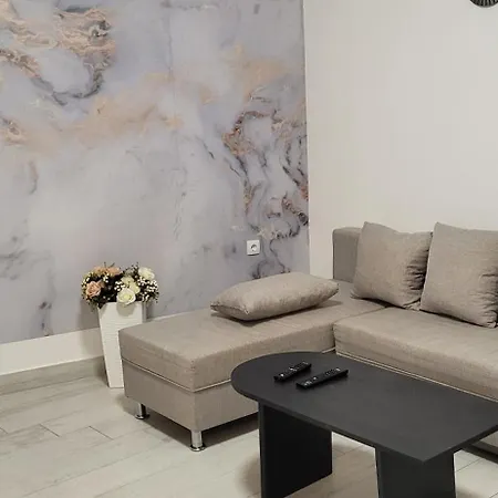 Gabi Apartment *